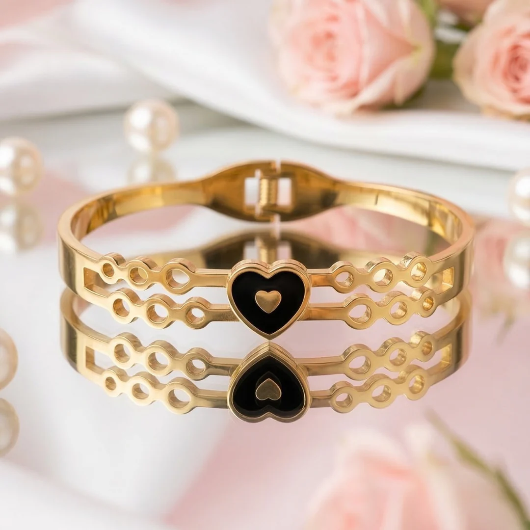 Tvayi Éternelle Heart Luxe Bracelet - Image 4