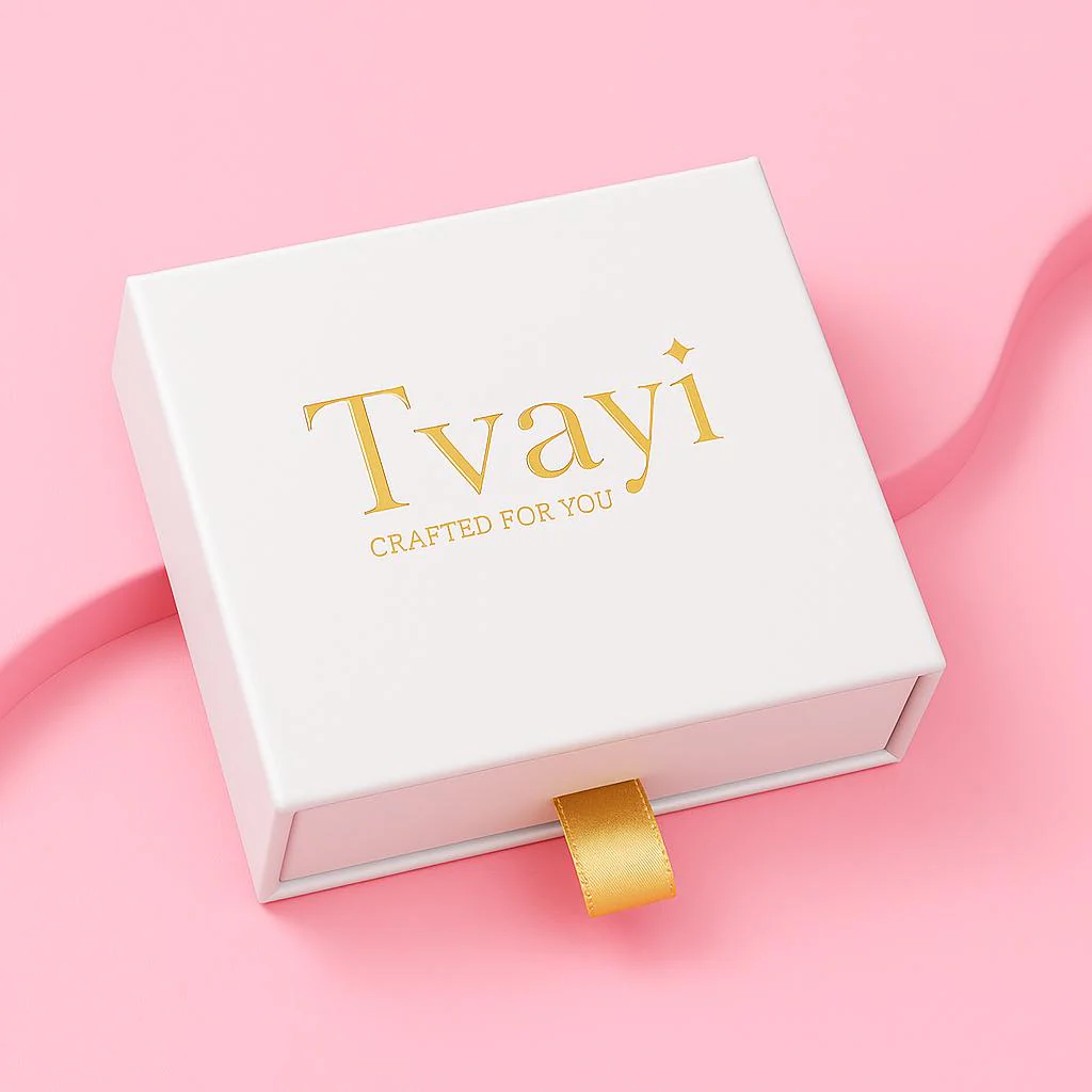 Golden Crab Charm Beaded Necklace - Image 3