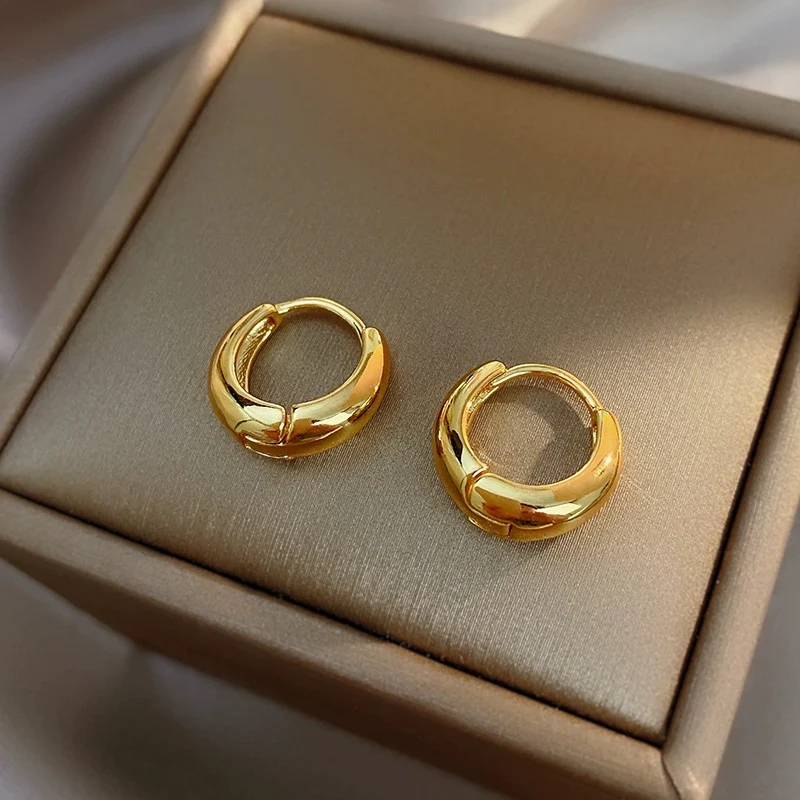 Minimal Gold Hoop Earrings for Women | 18K Gold Plated Demi-Fine Jewellery - Image 3